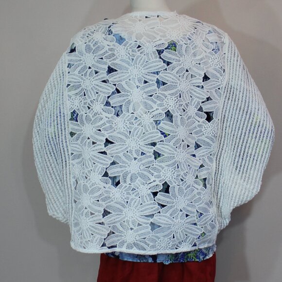 Roffe Accessories  Open Weave Eyelet Kimono Lace  White Large/XL - Picture 5 of 9